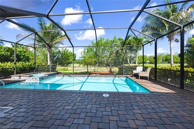 1831 Mustique ST, Naples, FL 34120