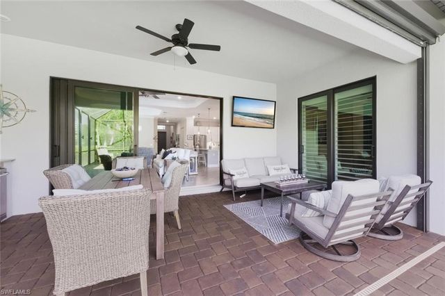 1831 Mustique ST, Naples, FL 34120