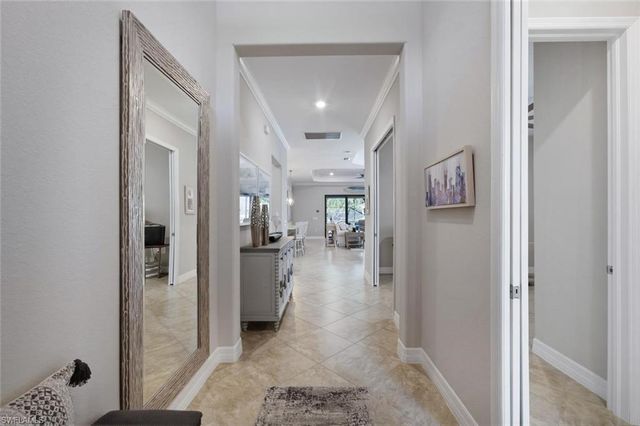 1831 Mustique ST, Naples, FL 34120