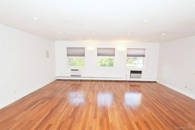14-06 Michael Place 114 U, Bayside, NY 11360