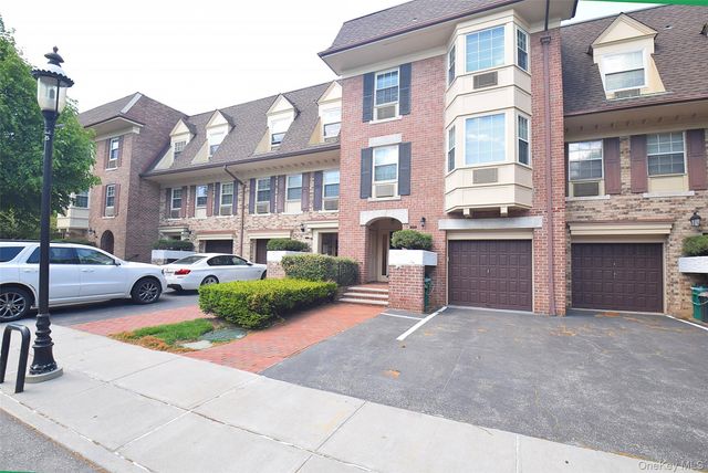 14-06 Michael Place 114 U, Bayside, NY 11360