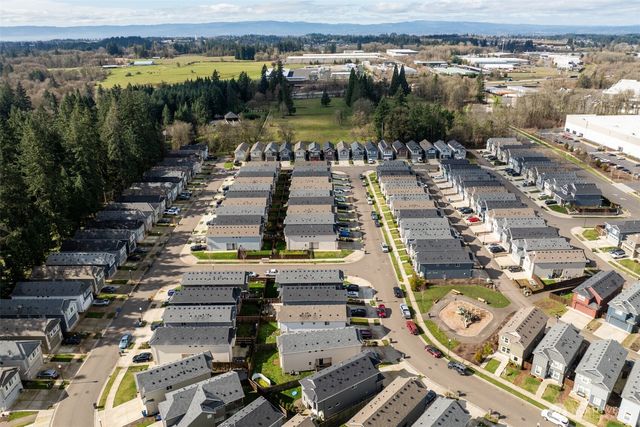 1203 S Union Place, Ridgefield, WA 98632