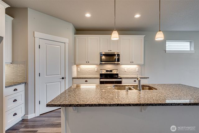 1203 S Union Place, Ridgefield, WA 98632