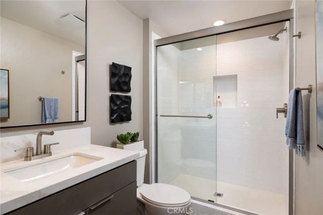 324 E Whittier Boulevard, La Habra, CA 90631