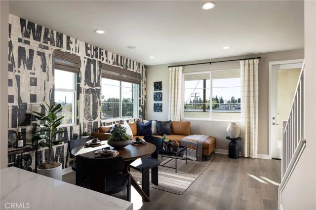 324 E Whittier Boulevard, La Habra, CA 90631