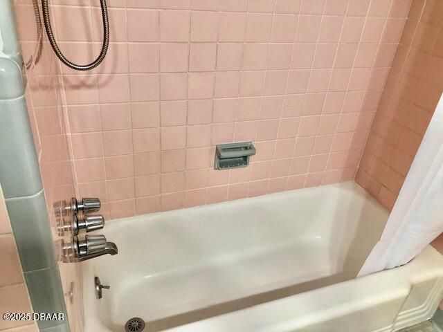 747 Colfax Drive, Daytona Beach, FL 32114