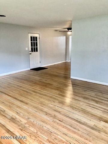 747 Colfax Drive, Daytona Beach, FL 32114