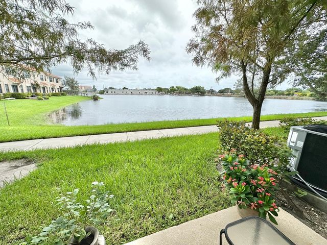 1079 NW 33rd Manor, Pompano Beach, FL 33064