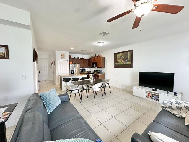 1079 NW 33rd Manor, Pompano Beach, FL 33064