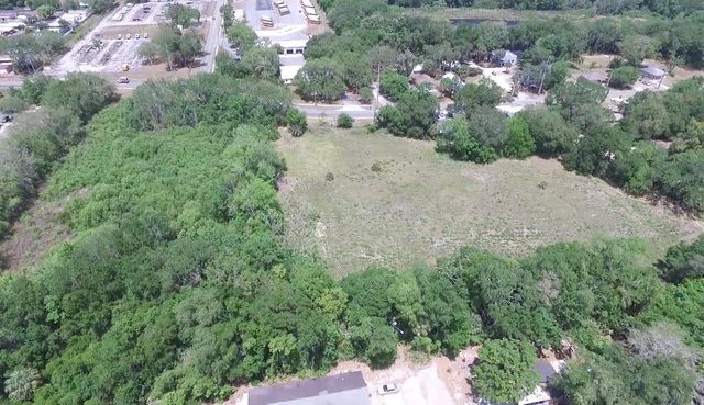 N OAKLAND STREET, Leesburg, FL 34748