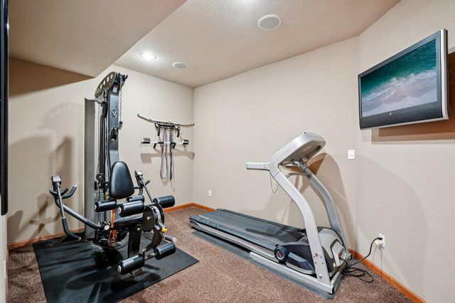 W170N5385 Ridgewood DRIVE, Menomonee Falls, WI 53051