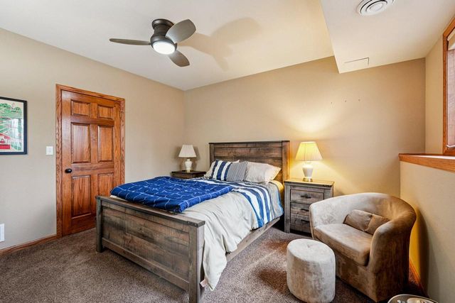 W170N5385 Ridgewood DRIVE, Menomonee Falls, WI 53051