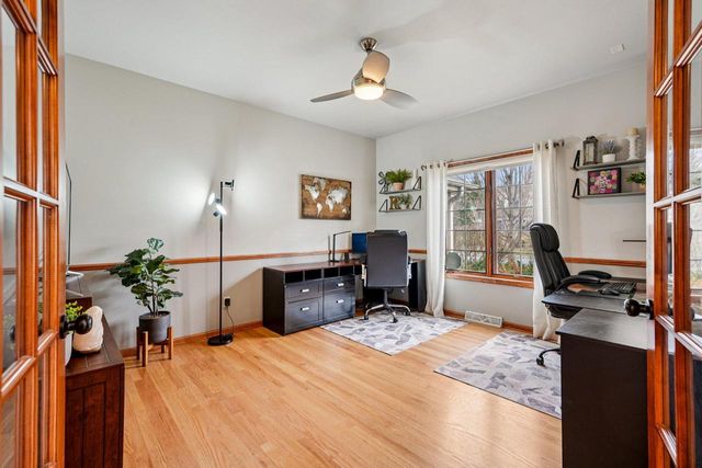 W170N5385 Ridgewood DRIVE, Menomonee Falls, WI 53051