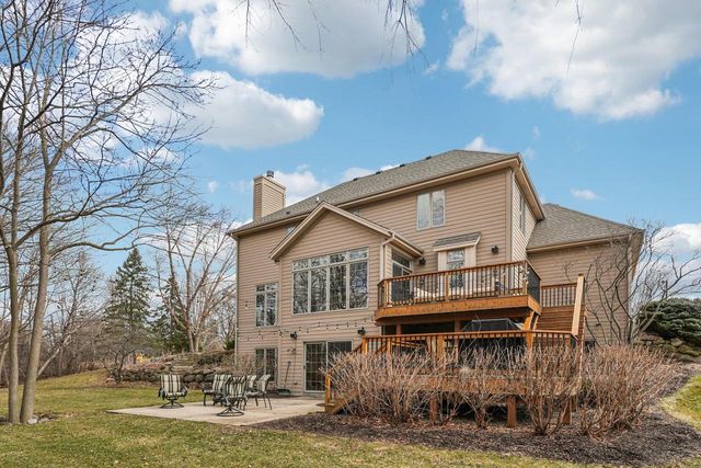 W170N5385 Ridgewood DRIVE, Menomonee Falls, WI 53051