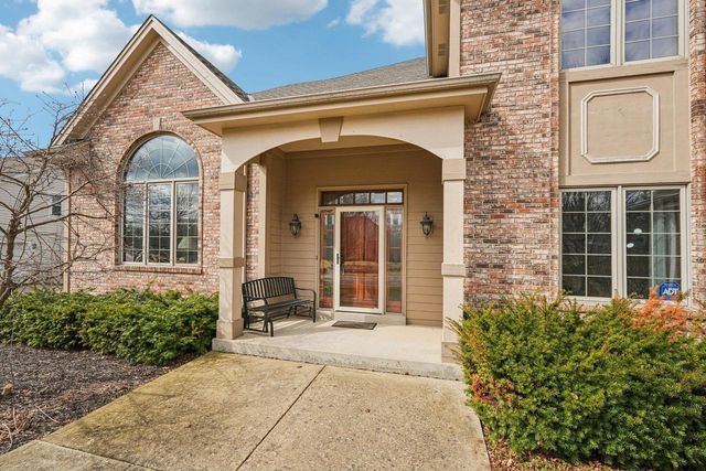 W170N5385 Ridgewood DRIVE, Menomonee Falls, WI 53051