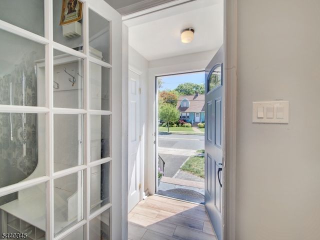 634 Sherman Ave, Roselle Park Boro, NJ 07204