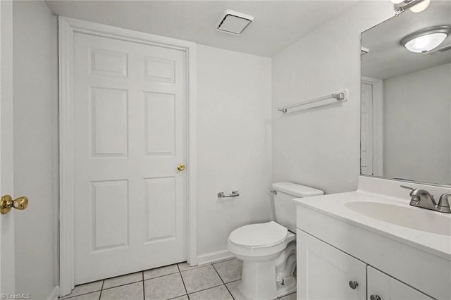 2500 Newington Court, Clemmons, NC 27012