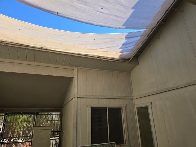 2431 W Crocus Drive, Phoenix, AZ 85023