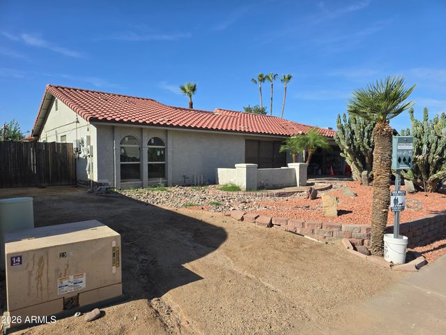 2431 W Crocus Drive, Phoenix, AZ 85023