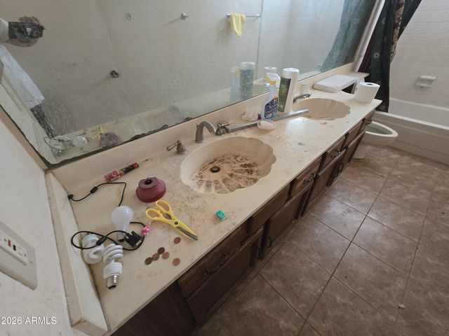 2431 W Crocus Drive, Phoenix, AZ 85023