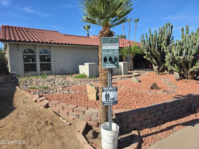 2431 W Crocus Drive, Phoenix, AZ 85023