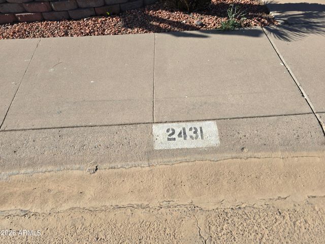 2431 W Crocus Drive, Phoenix, AZ 85023