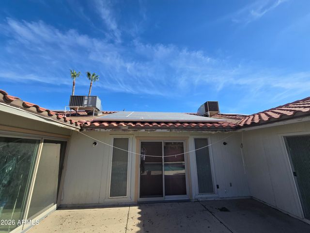 2431 W Crocus Drive, Phoenix, AZ 85023