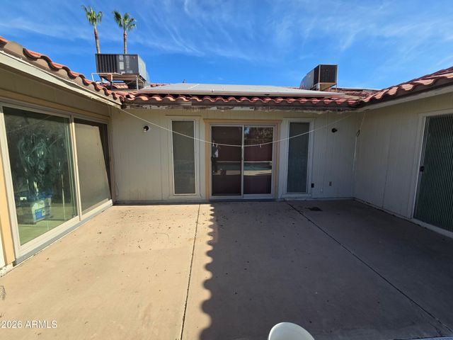 2431 W Crocus Drive, Phoenix, AZ 85023