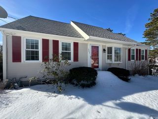 203 Great Western Rd, Yarmouth, MA 02664