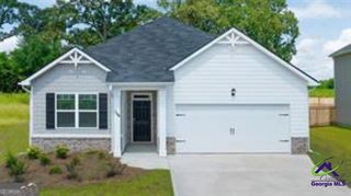 1400 Adirondac Way, Bonaire, GA 31005