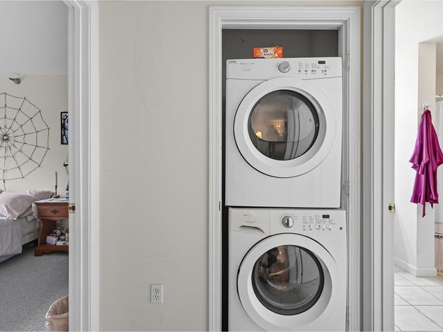 305 Lime Kiln Rd Apt 350, South Burlington, VT 05403