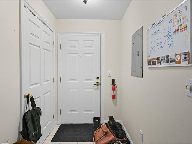 305 Lime Kiln Rd Apt 350, South Burlington, VT 05403