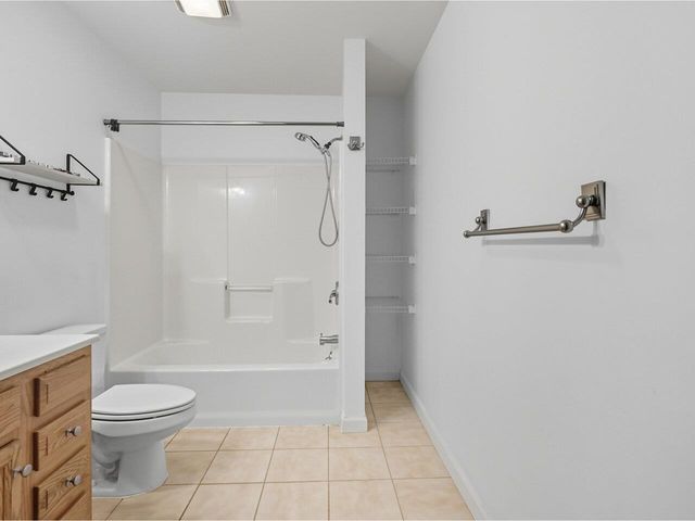 305 Lime Kiln Rd Apt 350, South Burlington, VT 05403