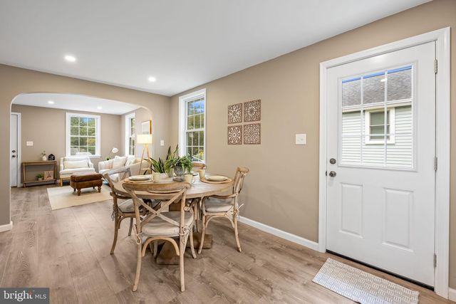 628 N STUART ST, Baltimore, MD 21221