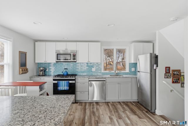 22 Crocker Avenue, West Hartford, CT 06110