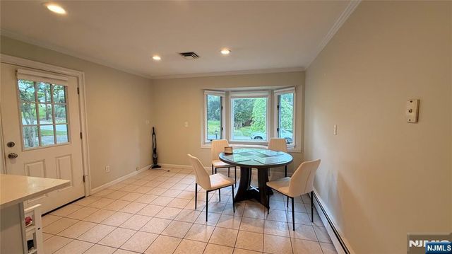 25 3rd Street, Norwood, NJ 07648