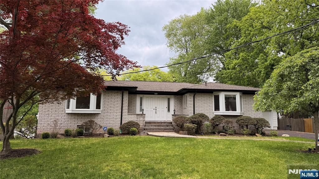 25 3rd Street, Norwood, NJ 07648