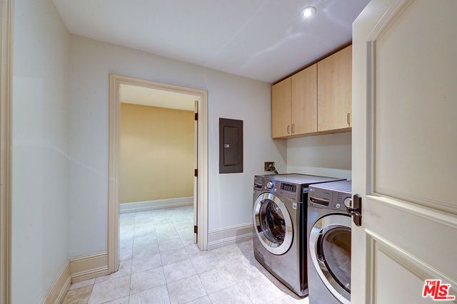 209 S Anita Avenue, Los Angeles, CA 90049