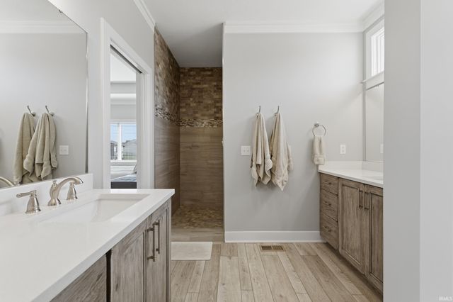 14732 Amera Circle, Fort Wayne, IN 46845