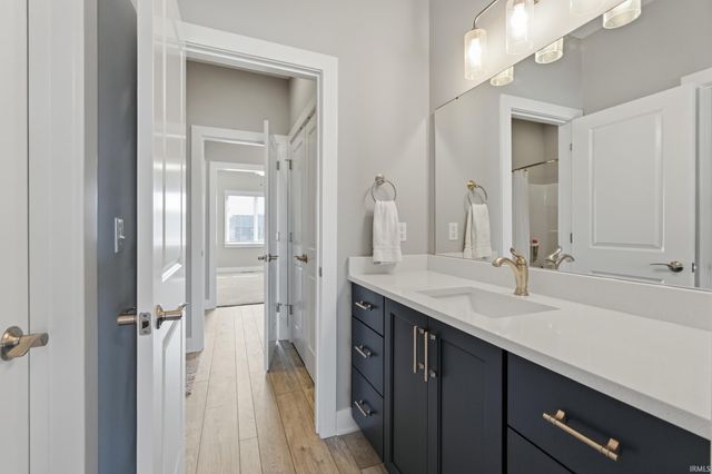 14732 Amera Circle, Fort Wayne, IN 46845