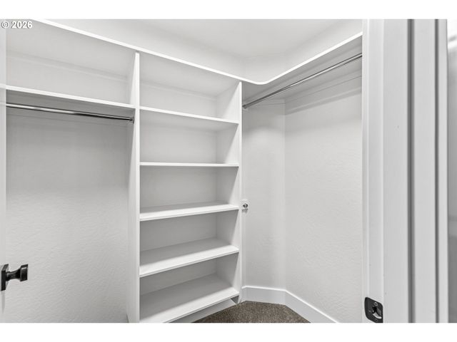 1546 POPLAR Dr, Grants Pass, OR 97527