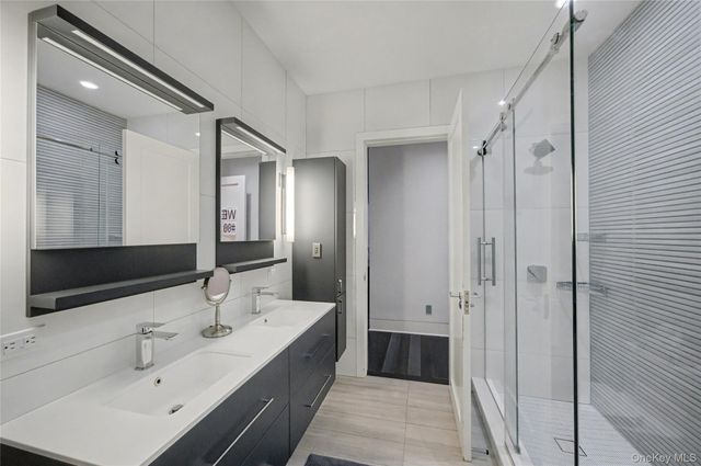 865 Barberry Lane, Woodsburgh, NY 11598