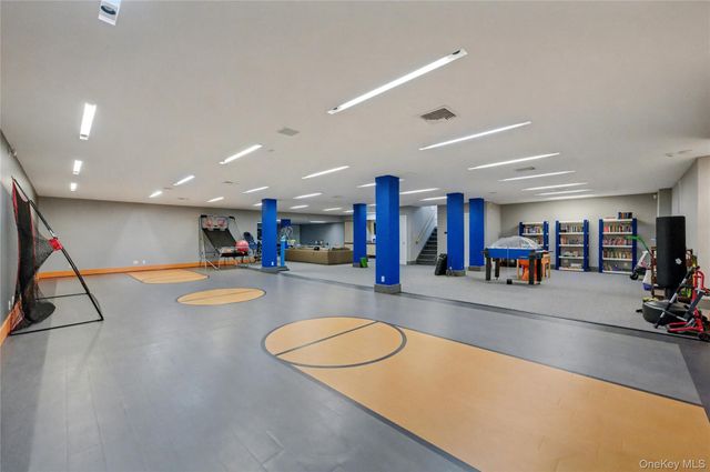 865 Barberry Lane, Woodsburgh, NY 11598