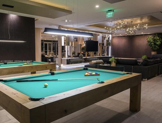 488 NE 18th St 2800, Miami, FL 33132