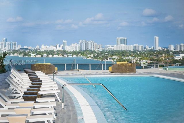 488 NE 18th St 2800, Miami, FL 33132