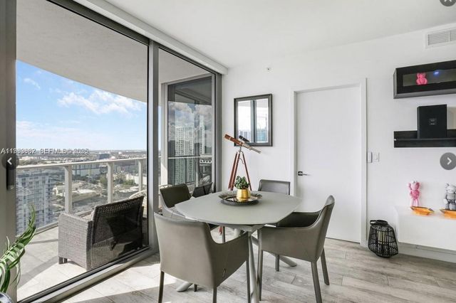 488 NE 18th St 2800, Miami, FL 33132