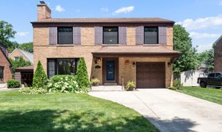 6957 N Caldwell Avenue, Chicago, IL 60646