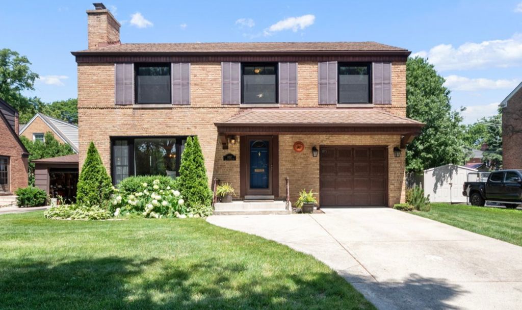 6957 N Caldwell Avenue, Chicago, IL 60646