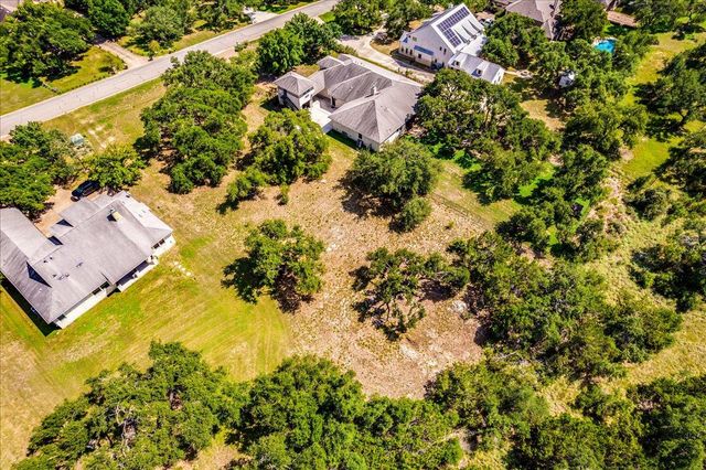 10299 Brangus RD, Driftwood, TX 78619