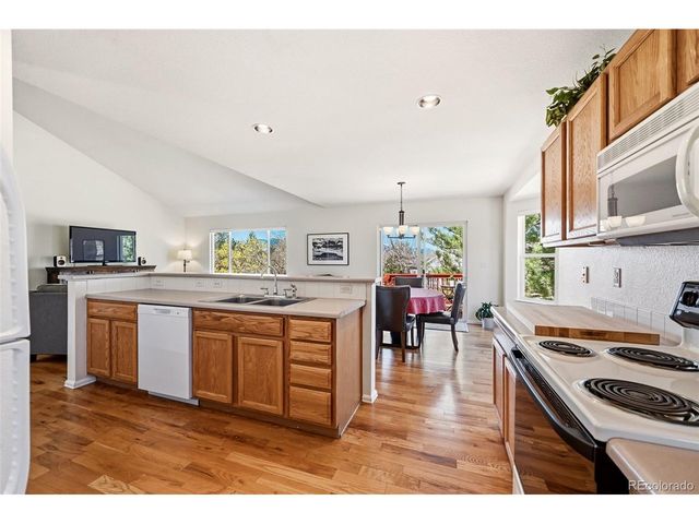 16777 W 61st Pl, Arvada, CO 80403